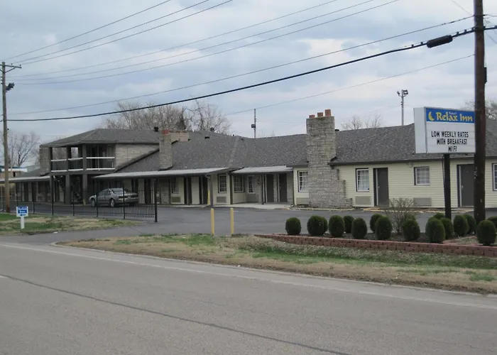 Royal Relax Motel Fairmont City
