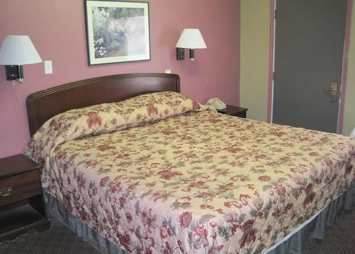 Royal Relax Motel 2*